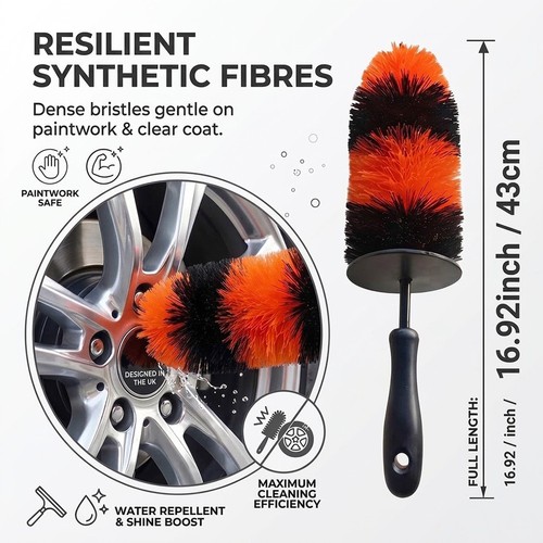 Large car wheel rim cleaning - rim,